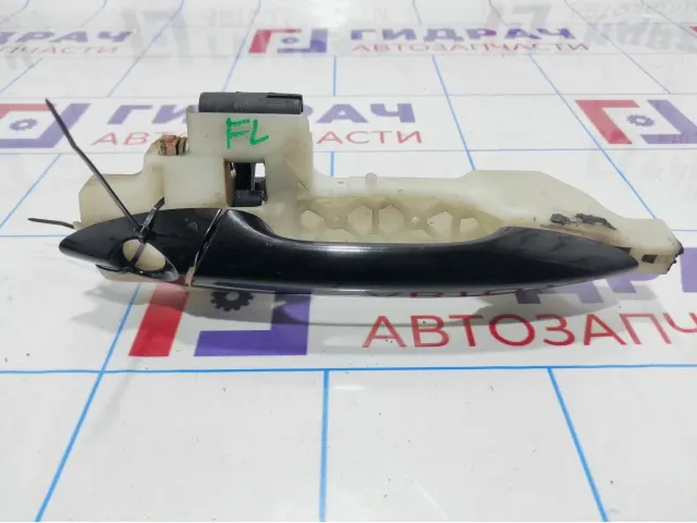 Ручка двери передняя левая Hyundai Elantra (MD)