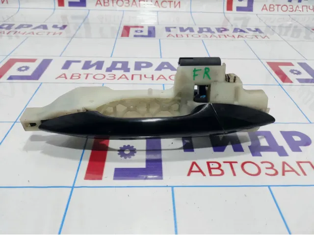 Ручка двери передняя правая Hyundai Elantra (MD)