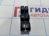 Блок управления стеклоподъемниками Hyundai Elantra (MD) 935703X332RY
