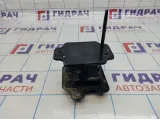 Кронштейн усилителя заднего бампера правый Hyundai Elantra (MD) 86642-3X700