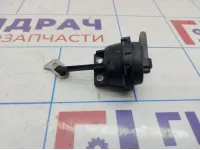 Клапан вакуумный впускного коллектора Hyundai Elantra (MD) 28321-2B800