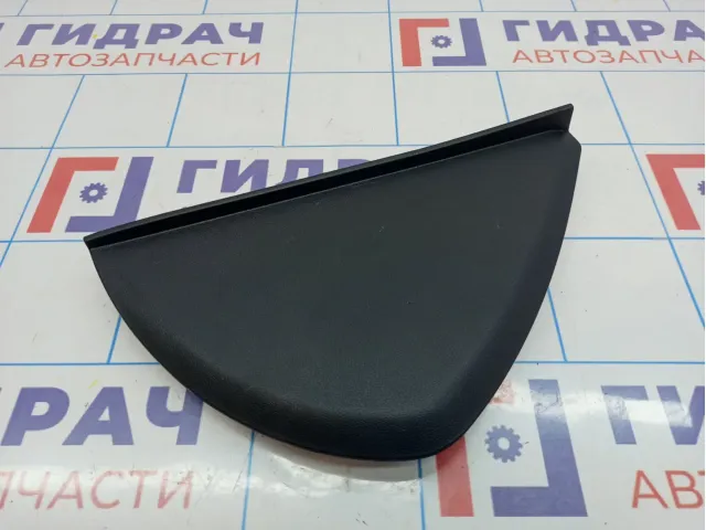 Накладка декоративная на торпедо правая с торца Hyundai Elantra (MD) 847853X000RY