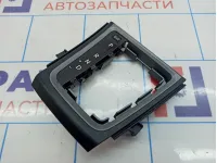 Накладка декоративная на кулису КПП Hyundai Elantra (MD) 84652-3XDA0-SA5