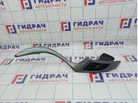 Дефлектор воздушный левый с накладкой Hyundai Elantra (MD) 974103XAA04X