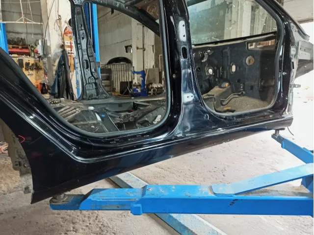 Порог со стойкой правый Hyundai Elantra (MD)