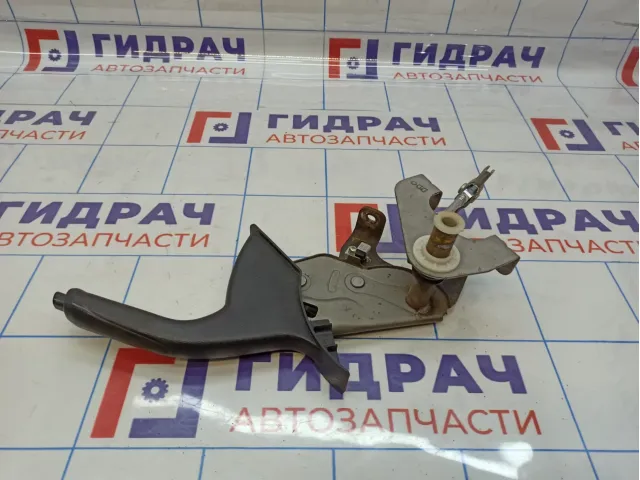Рычаг стояночного тормоза Hyundai Elantra (HD) 597102H0009P