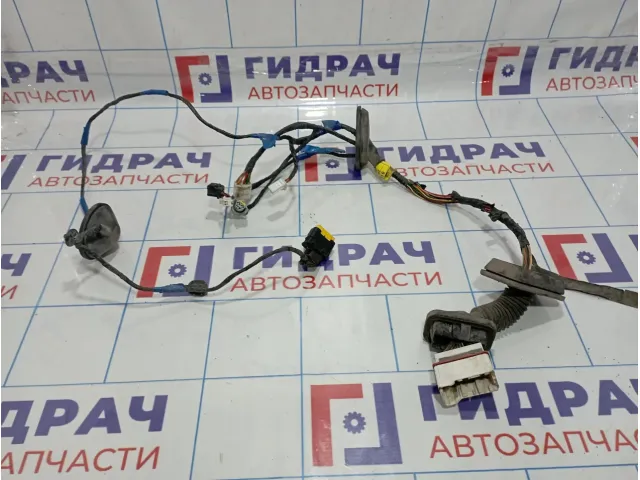 Проводка двери передней правой Hyundai Elantra (HD) 91610-2H131