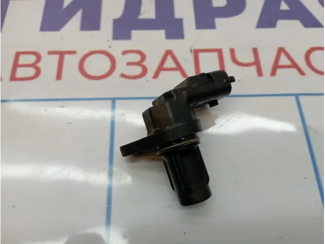 Датчик положения распредвала Hyundai Elantra (HD) 39350-2B000