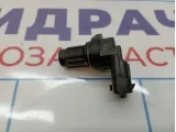 Датчик положения распредвала Hyundai Elantra (HD) 39350-2B000