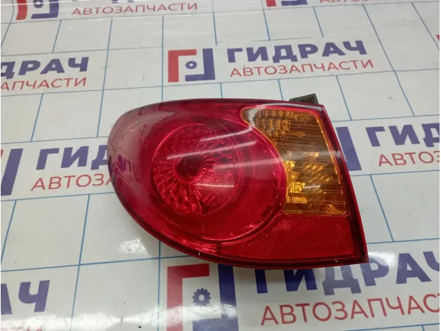 Фонарь задний наружный левый Hyundai Elantra (HD) 92401-2H010