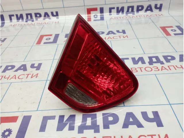 Фонарь задний внутренний левый Hyundai Elantra (HD) 92403-2H010