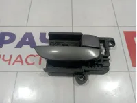 Ручка двери внутренняя правая Hyundai Elantra (HD) 826202H000XM