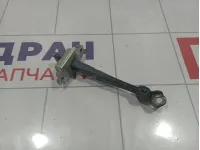 Ограничитель двери передний левый Hyundai Elantra (HD) 79380-2H000