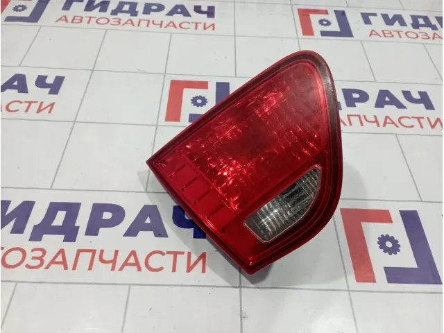 Фонарь задний внутренний левый Hyundai Elantra (HD) 92403-2H010