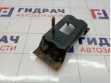 Кронштейн усилителя заднего бампера левый Hyundai Elantra (HD) 86641-2H010