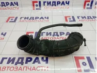 Патрубок воздушного фильтра Hyundai Elantra (HD) 28130-2H000
