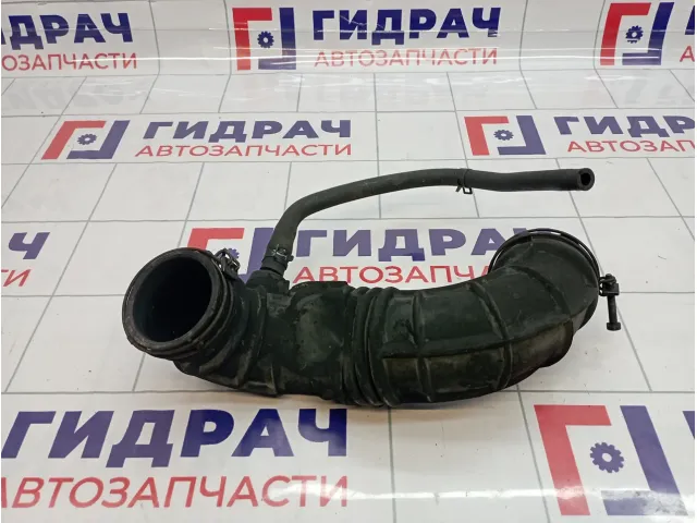 Патрубок воздушного фильтра Hyundai Elantra (HD) 28130-2H000