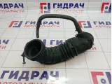 Патрубок воздушного фильтра Hyundai Elantra (HD) 28130-2H000