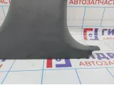 Обшивка стойки средней правой нижняя Hyundai Elantra (XD) 85845-2D000