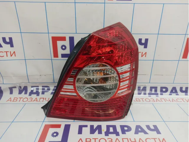 Фонарь задний правый Hyundai Elantra (XD) 92402-2D510