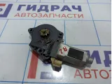 Моторчик стеклоподъемника заднего левого Hyundai Elantra (XD) 82450-2D000
