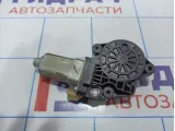 Моторчик стеклоподъемника заднего левого Hyundai Elantra (XD) 82450-2D000