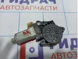 Моторчик стеклоподъемника заднего правого Hyundai Elantra (XD) 83460-2D001