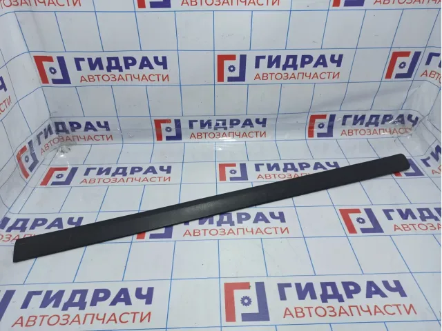 Молдинг двери передней правой Hyundai Elantra (XD) 87712-2D200