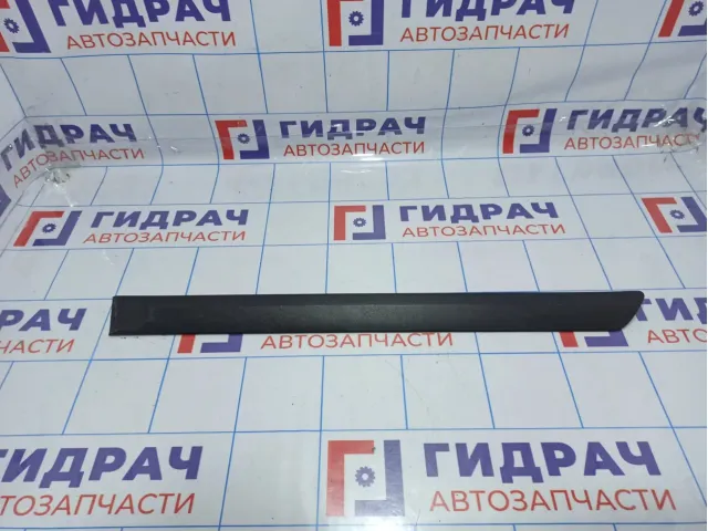 Молдинг двери задней левой Hyundai Elantra (XD) 87721-2D200