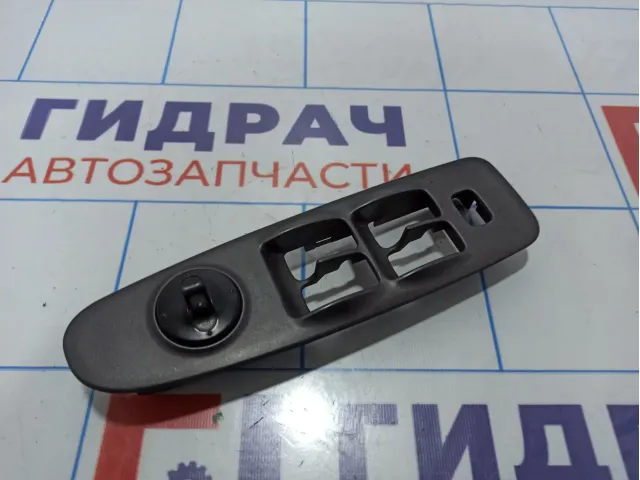 Переключатель регулировки зеркала Hyundai Elantra (XD)