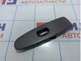 Накладка кнопки стеклоподъемника переднего правого Hyundai Elantra (XD) 93575-2D000