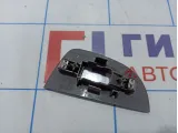 Накладка кнопки стеклоподъемника заднего левого Hyundai Elantra (XD) 93582-2D000