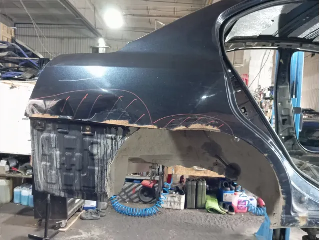 Крыло заднее правое Hyundai Elantra