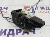 Замок двери передней левой Hyundai Elantra 813102D000