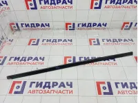 Накладка стекла переднего правого Hyundai Elantra 822412D000