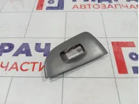Накладка кнопки стеклоподъемника задней левой Hyundai Elantra 935822D000