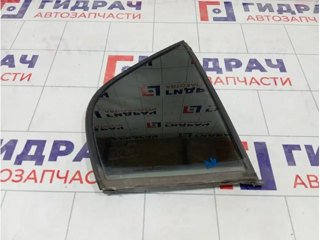 Стекло двери задней правой Hyundai Elantra 834272D010