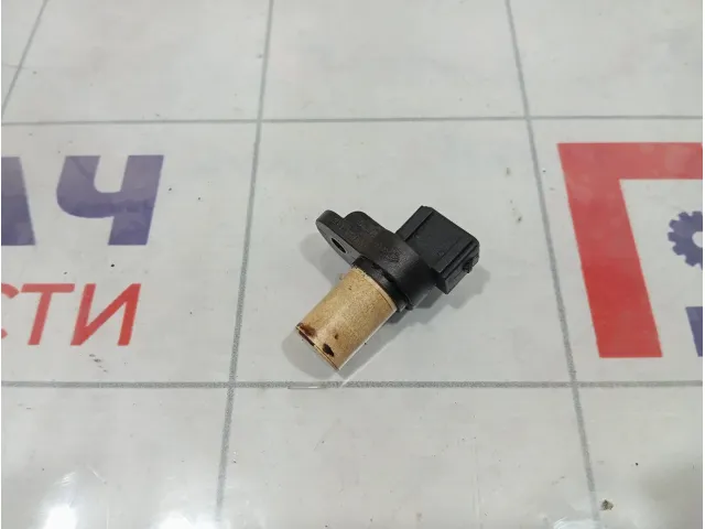 Датчик положения распредвала Hyundai Elantra 3935022600