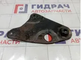 Кронштейн балки передний правый Hyundai Elantra