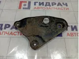 Кронштейн балки передний правый Hyundai Elantra
