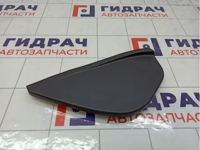 Накладка торпедо левая Hyundai Elantra 847672D000