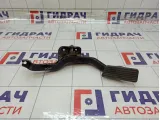 Педаль газа Hyundai Elantra 327002D500