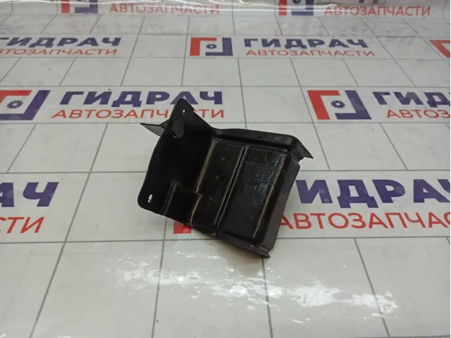 Пыльник двигателя боковой левый Hyundai Elantra 291702D000