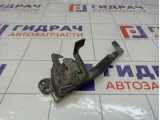 Замок капота Hyundai Elantra 811302D500