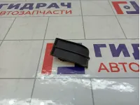 Заглушка бампера переднего правая Hyundai Elantra 865282D600