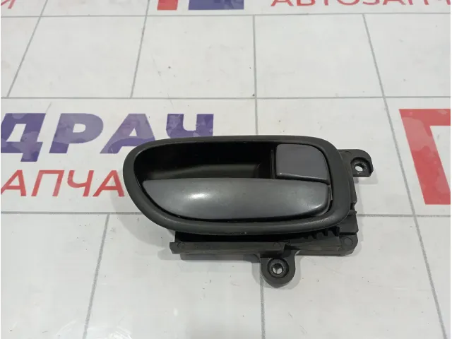 Ручка двери внутренняя правая Hyundai Elantra (HD) 826202H000XM