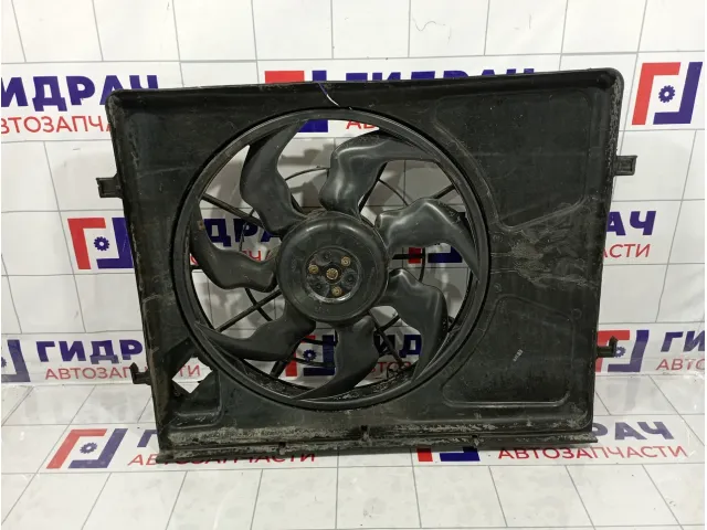 Вентилятор радиатора Hyundai Elantra (HD) 25380-2H050