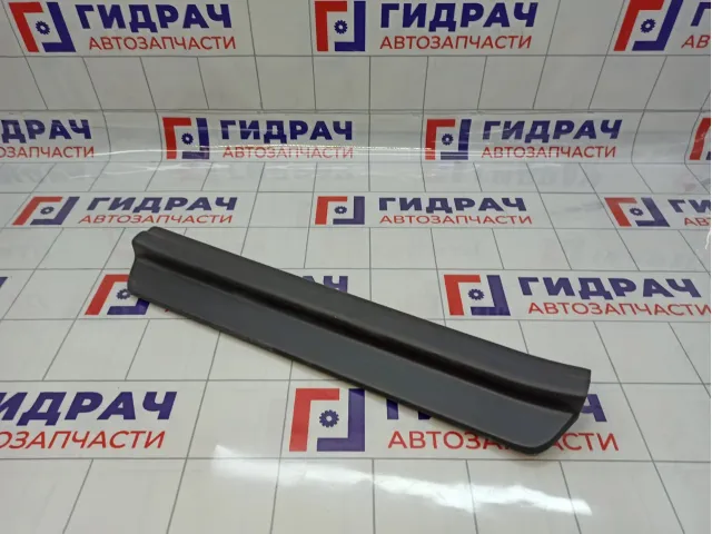 Накладка порога (внутренняя) передняя левая Hyundai Elantra (HD) 858702H0009P