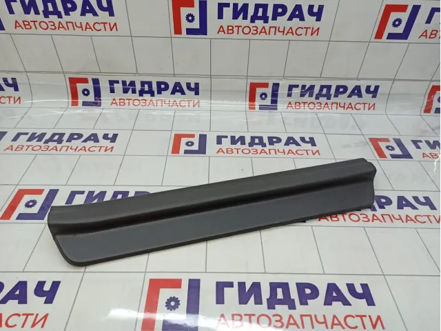 Накладка порога (внутренняя) передняя правая Hyundai Elantra (HD) 858802H0009P