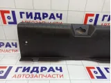 Обшивка багажника на заднюю панель Hyundai Elantra (HD) 857702H000MC